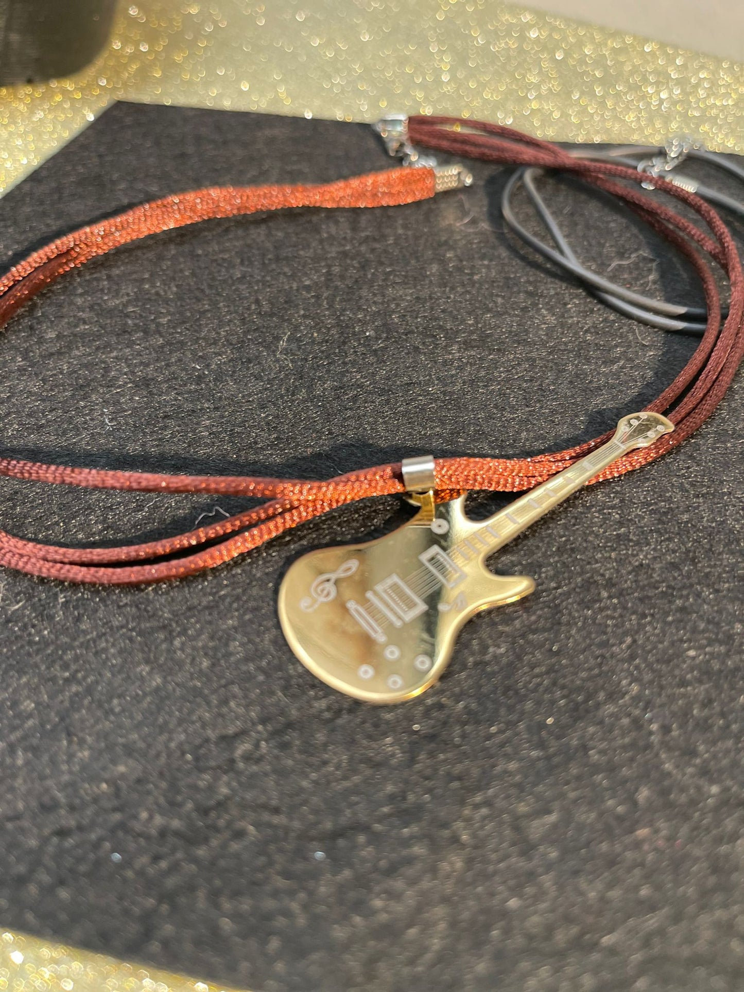 pendentifs acier