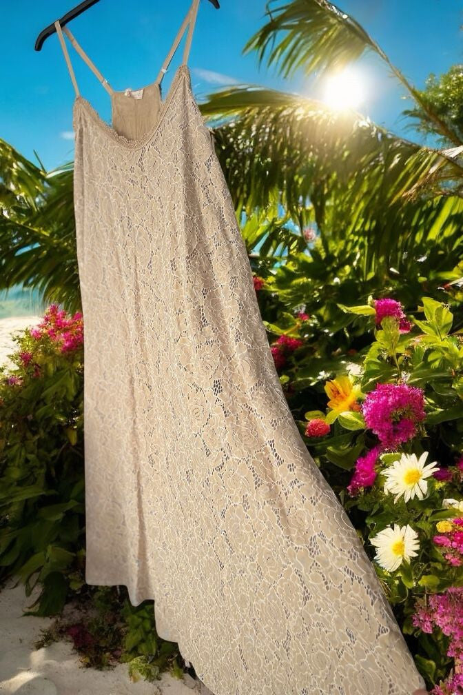 robe dentelle de plage