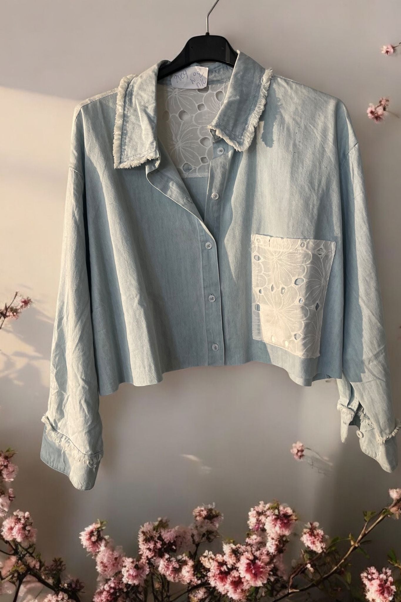 chemise jeans et broderie - L'autre mode