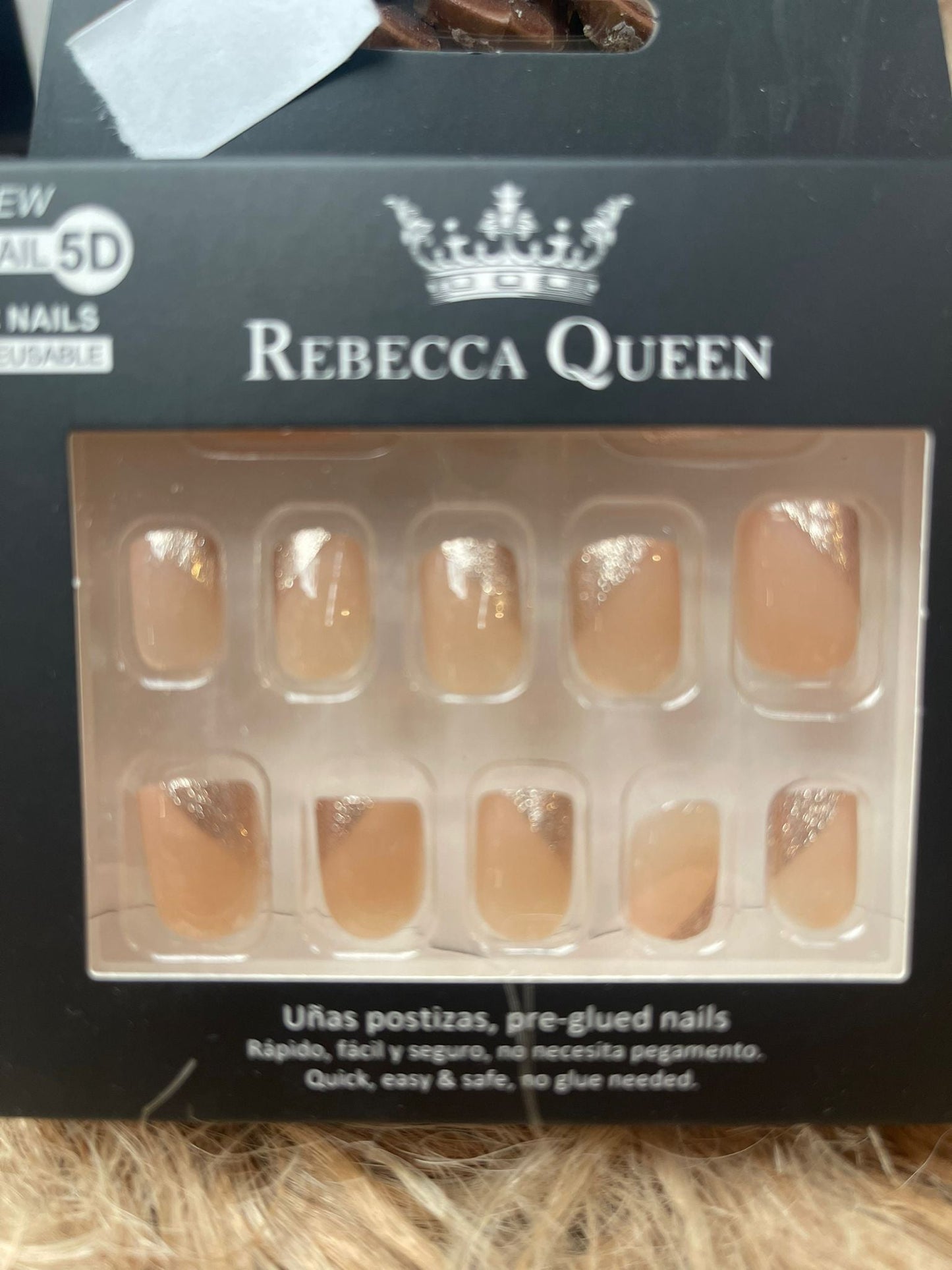 FAUX ONGLES AUTO COLLANTS - L'autre mode