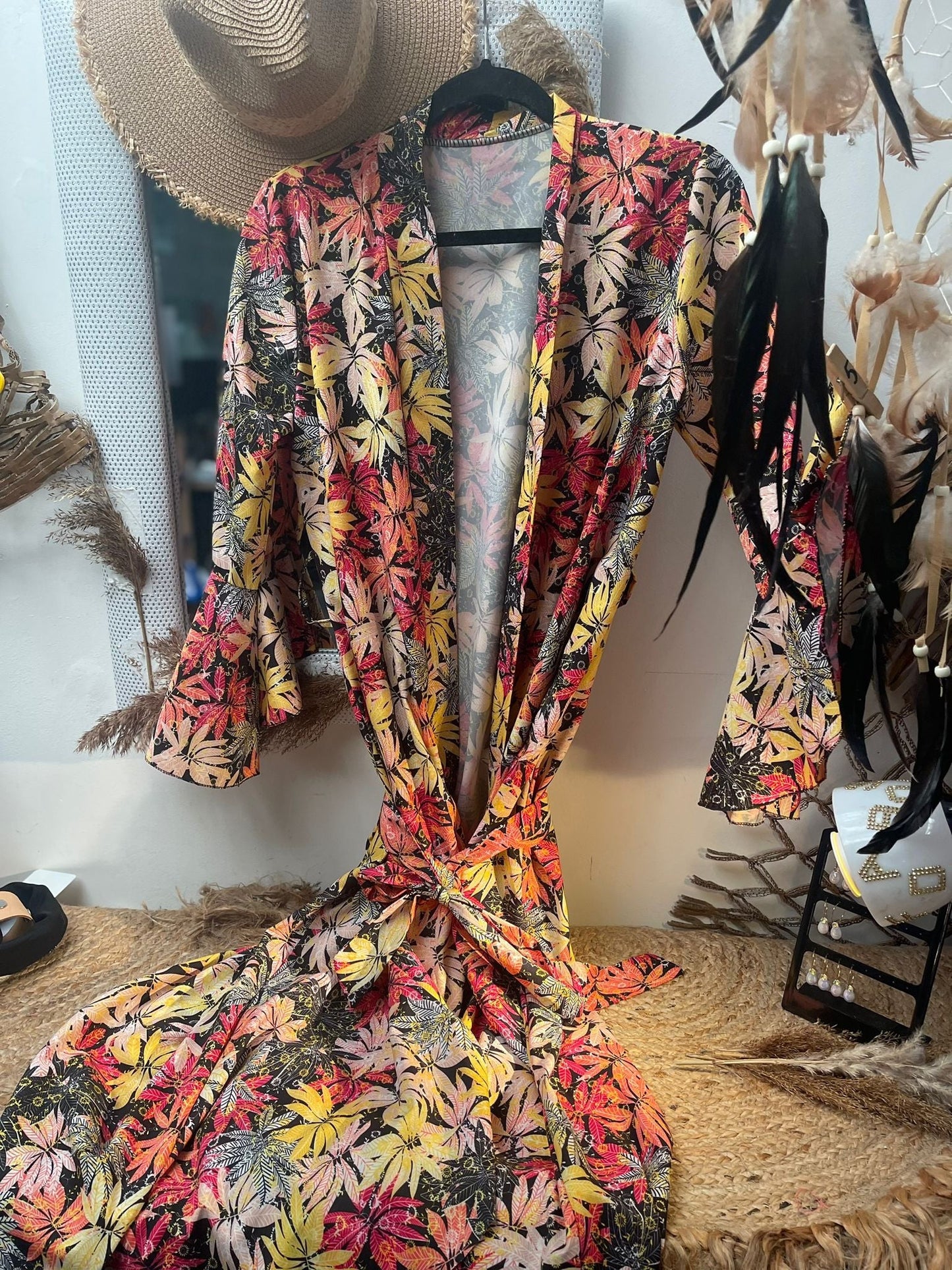 GILET COMPLÈTEMENT FLEURS - L'autre mode