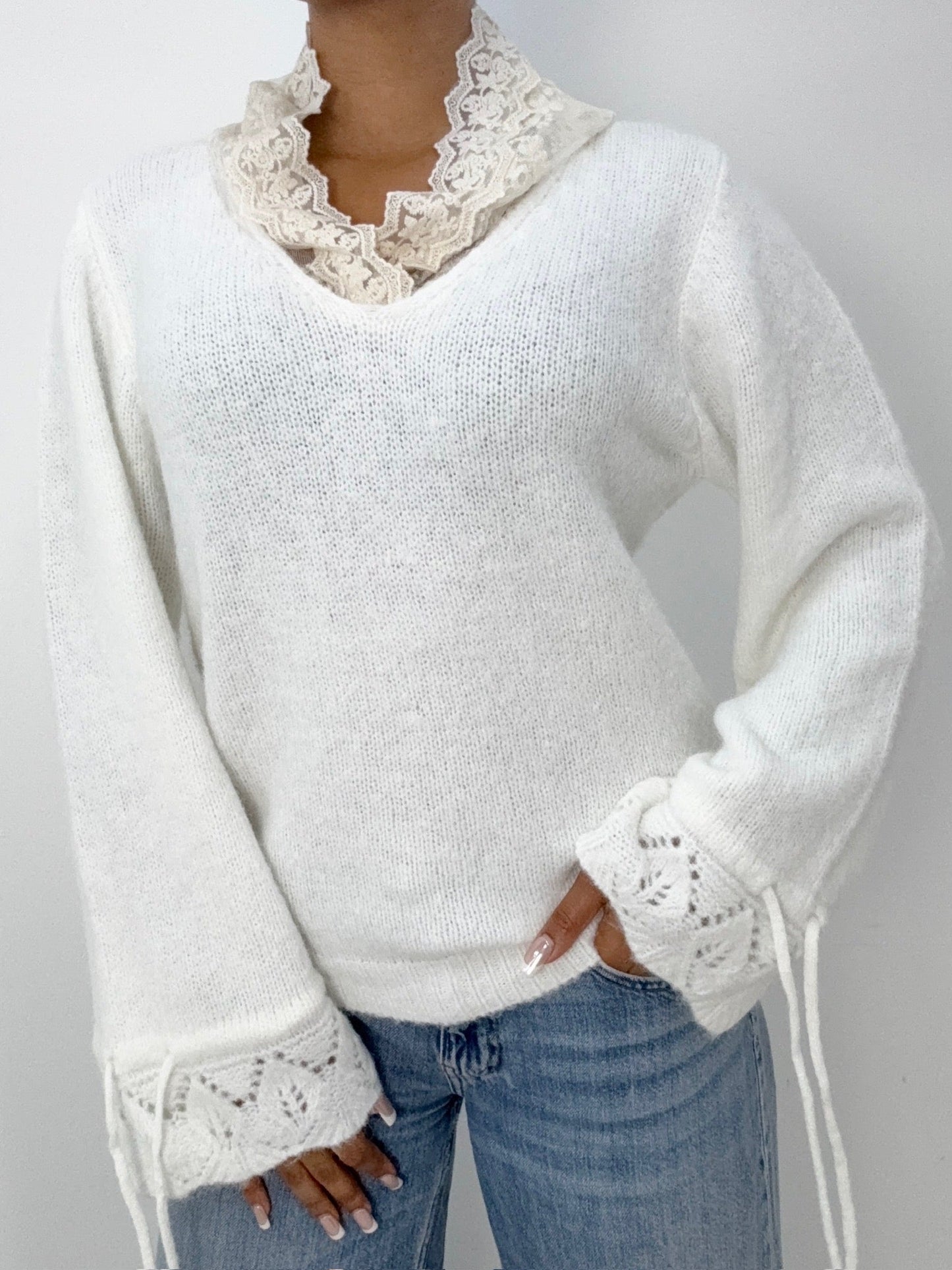 pull capuchon dentelle - L'autre mode