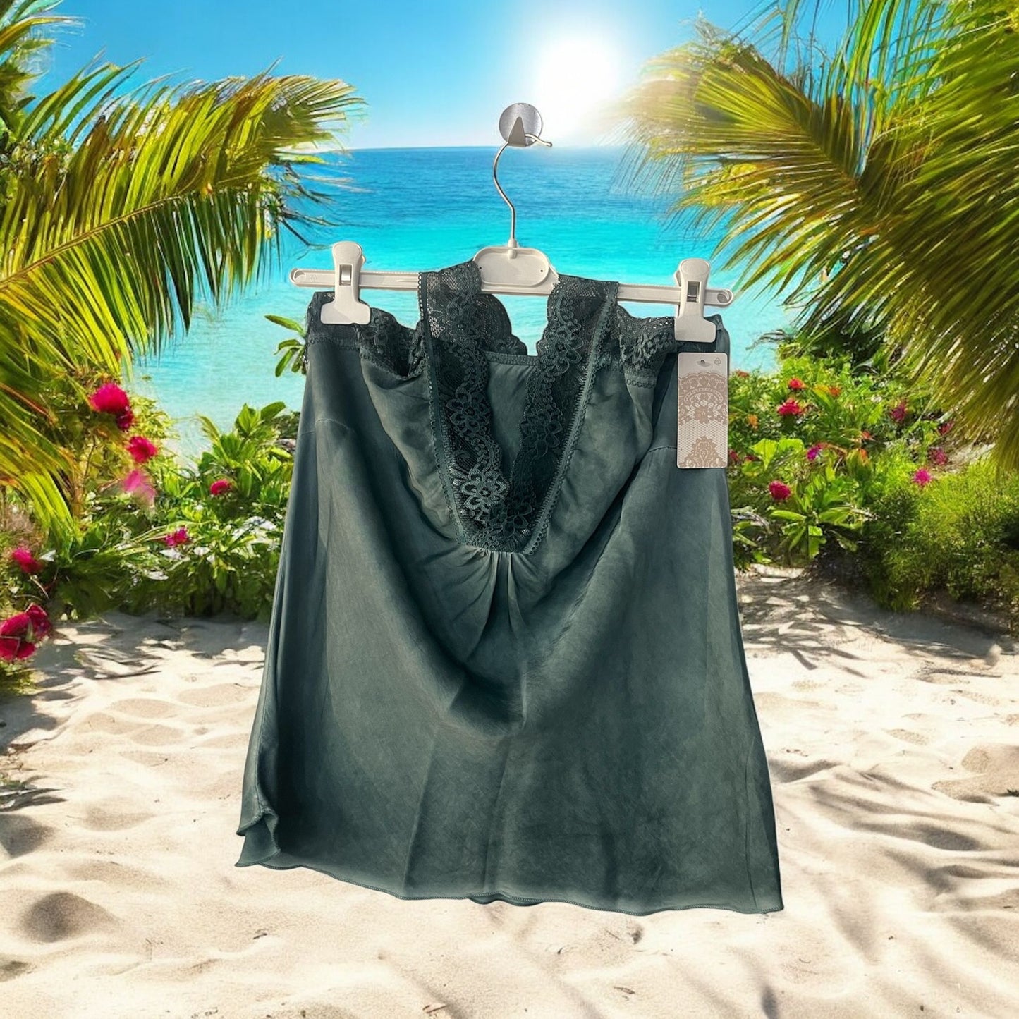 top dos nu effet satiné - L'autre mode