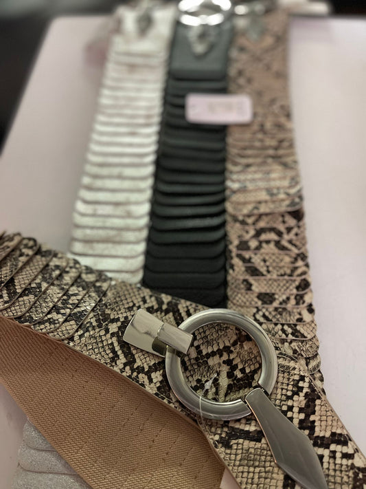 CEINTURE ÉCAILLES DE COUPE