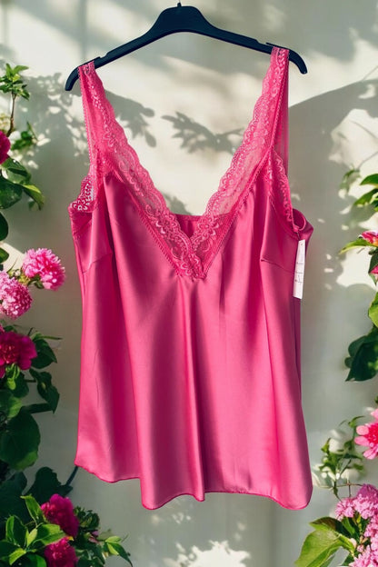 top satiné grande taille(noir réservé)