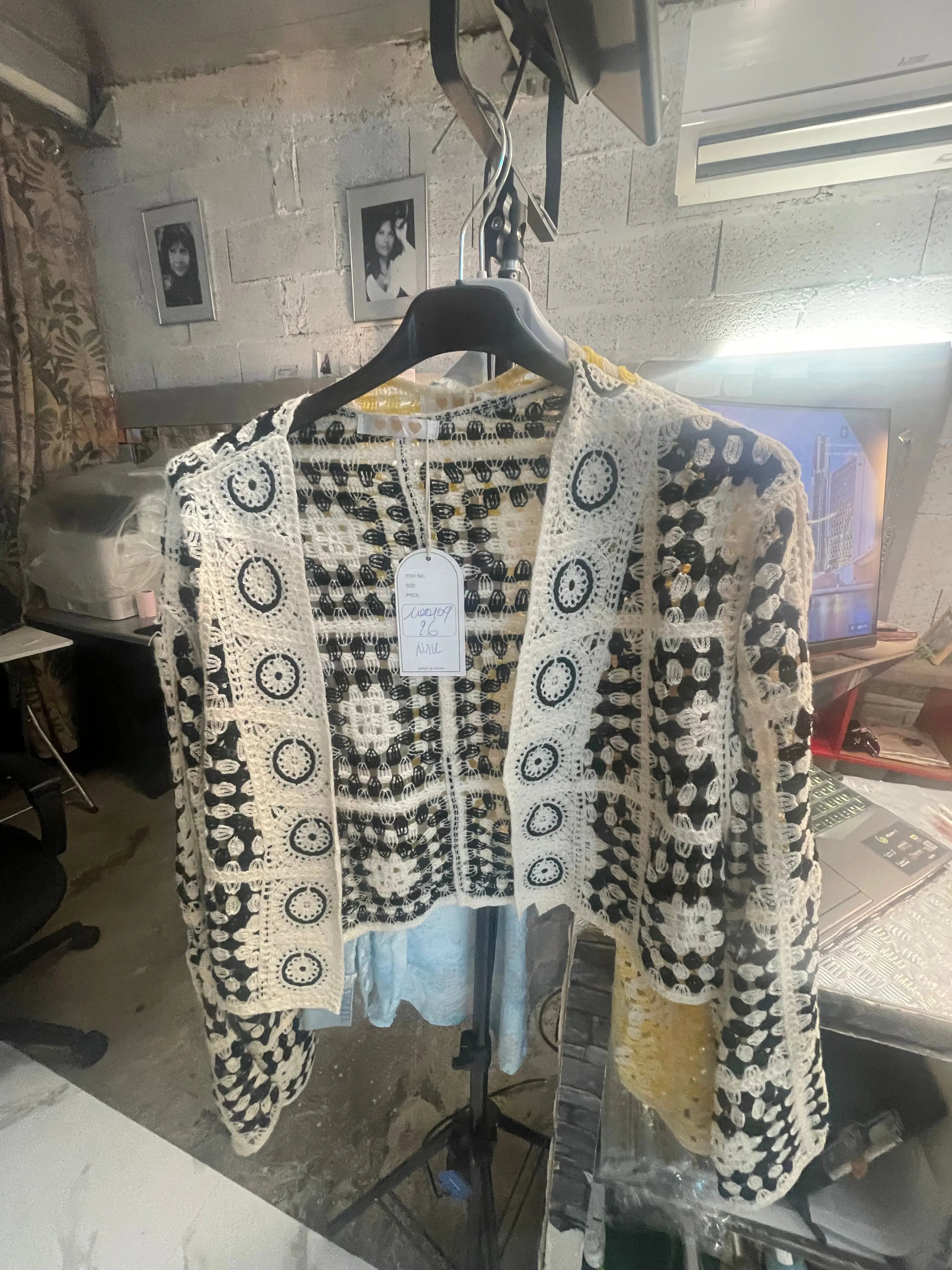 Gilet crochet court L'autre mode