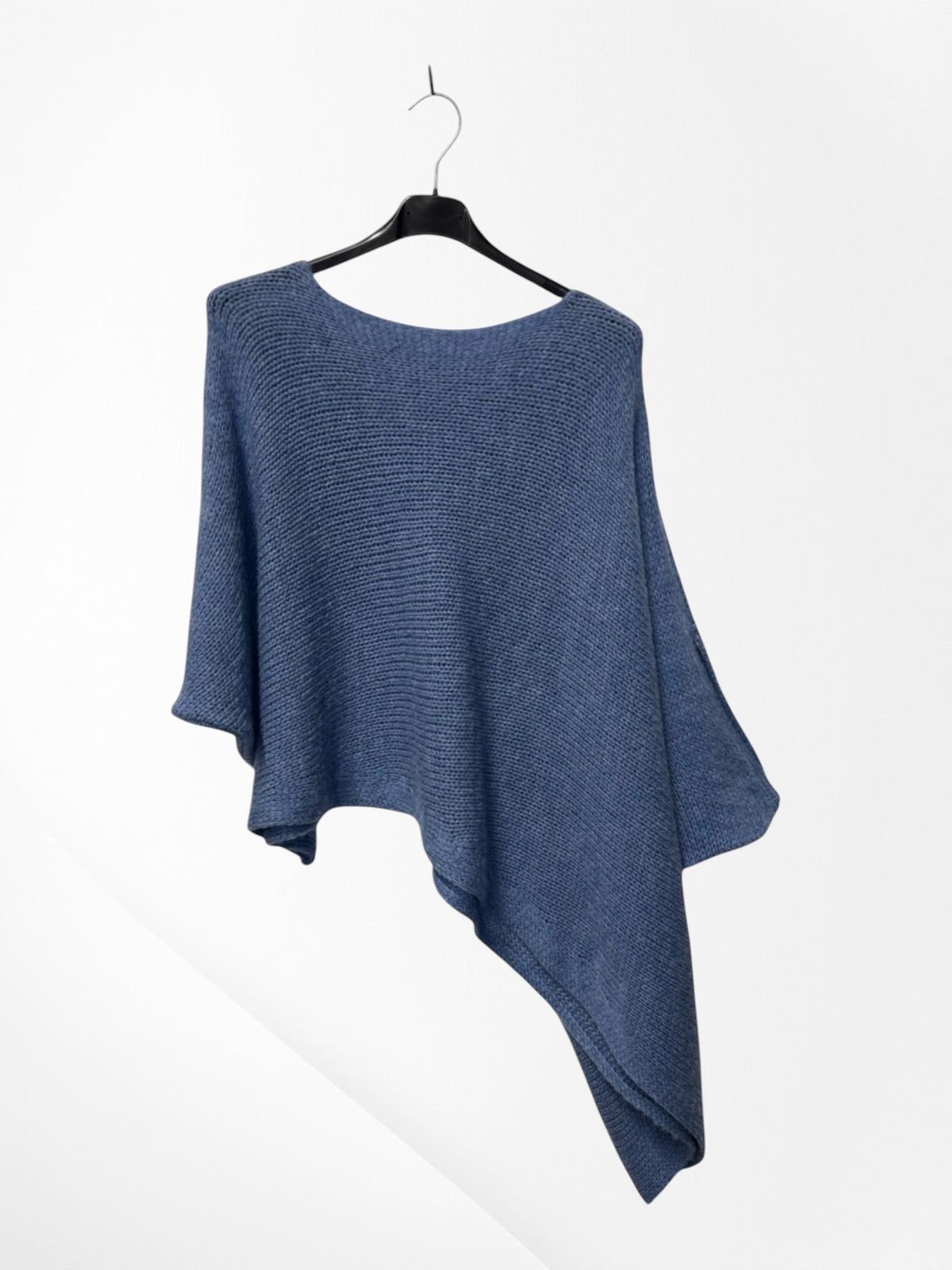 Pull cape asymetrique