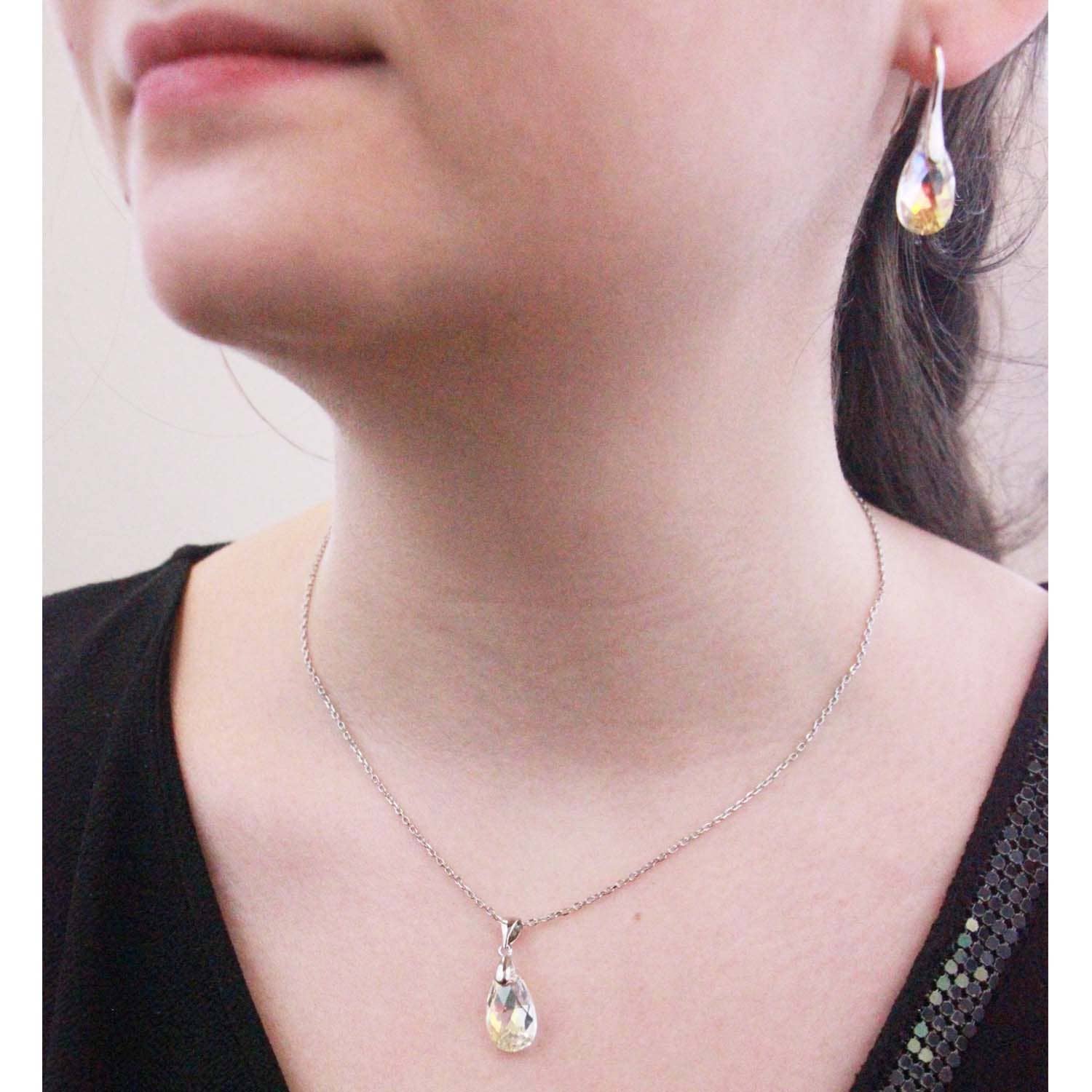 Boucles D'oreilles Teardrop Hook - Argenté Et Blanc Brillant - L'autre mode