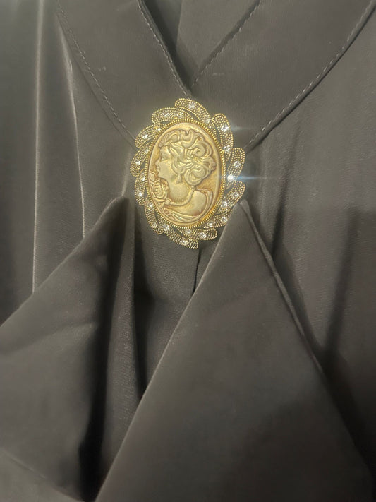 broche camée - L'autre mode