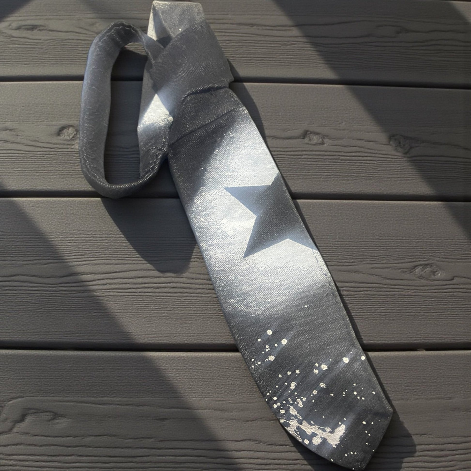 CRAVATE - L'autre mode