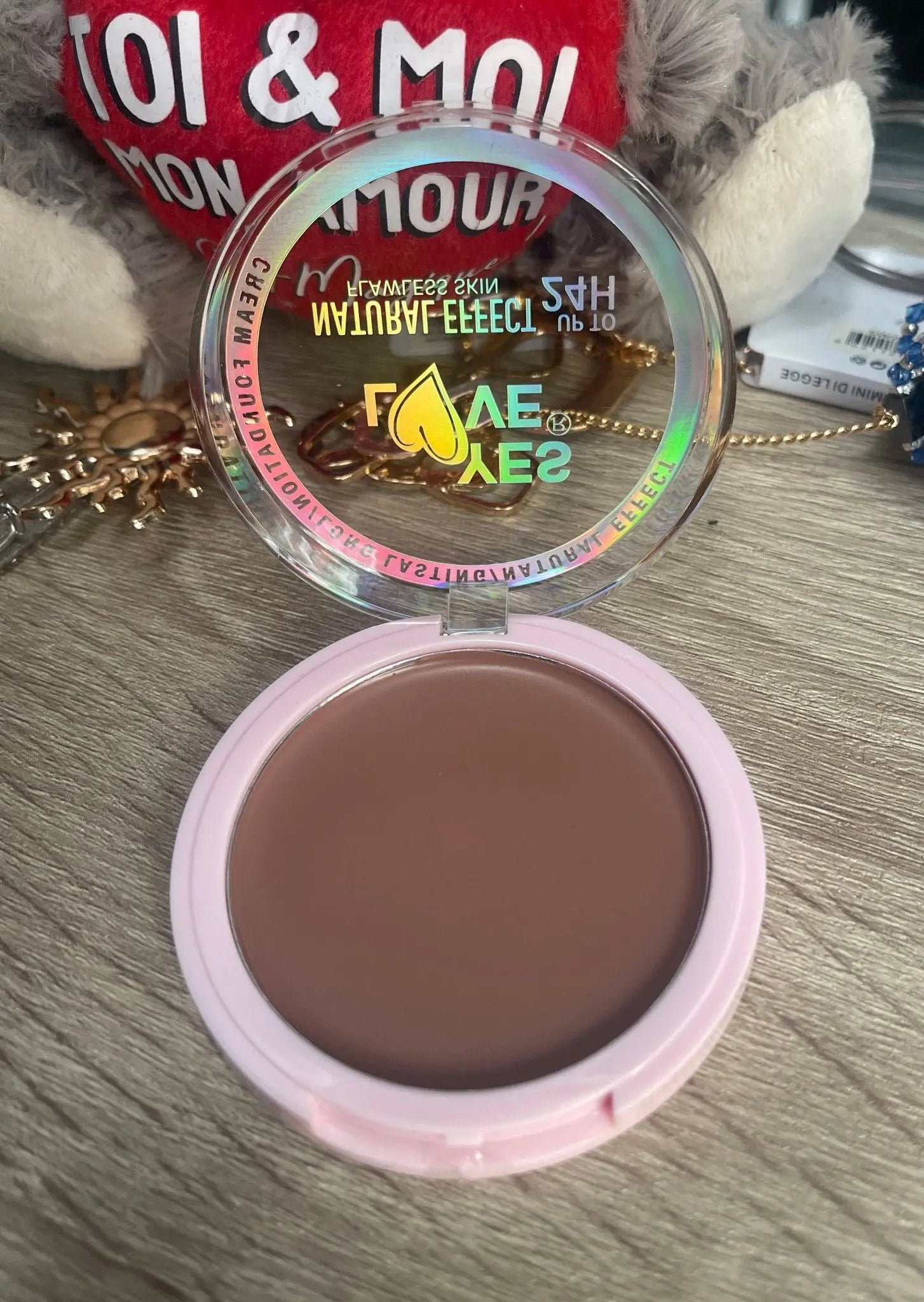 Fond de teint crème - L'autre mode