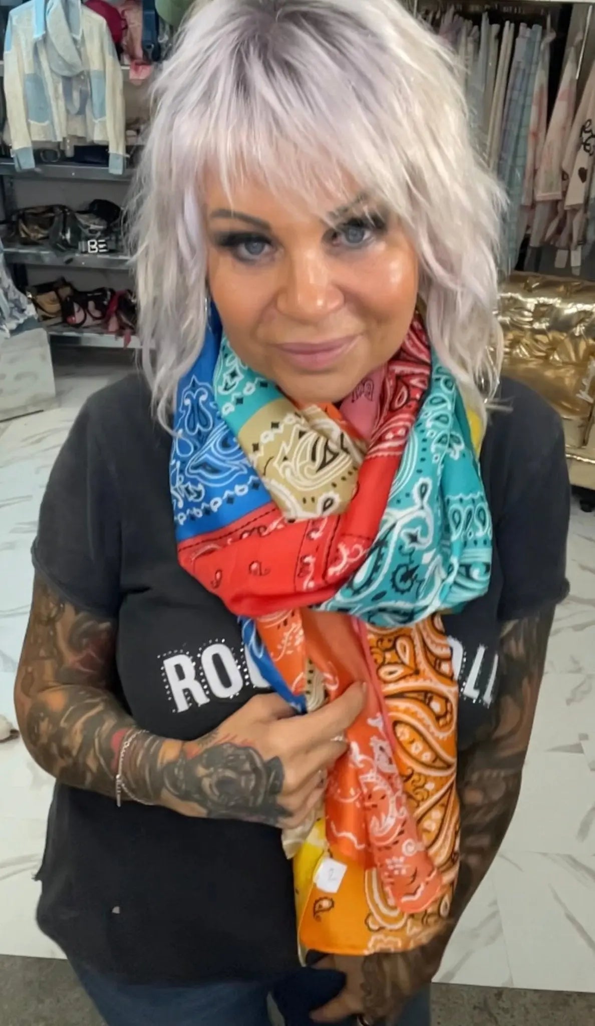 foulard large imprimé bandana - L'autre mode