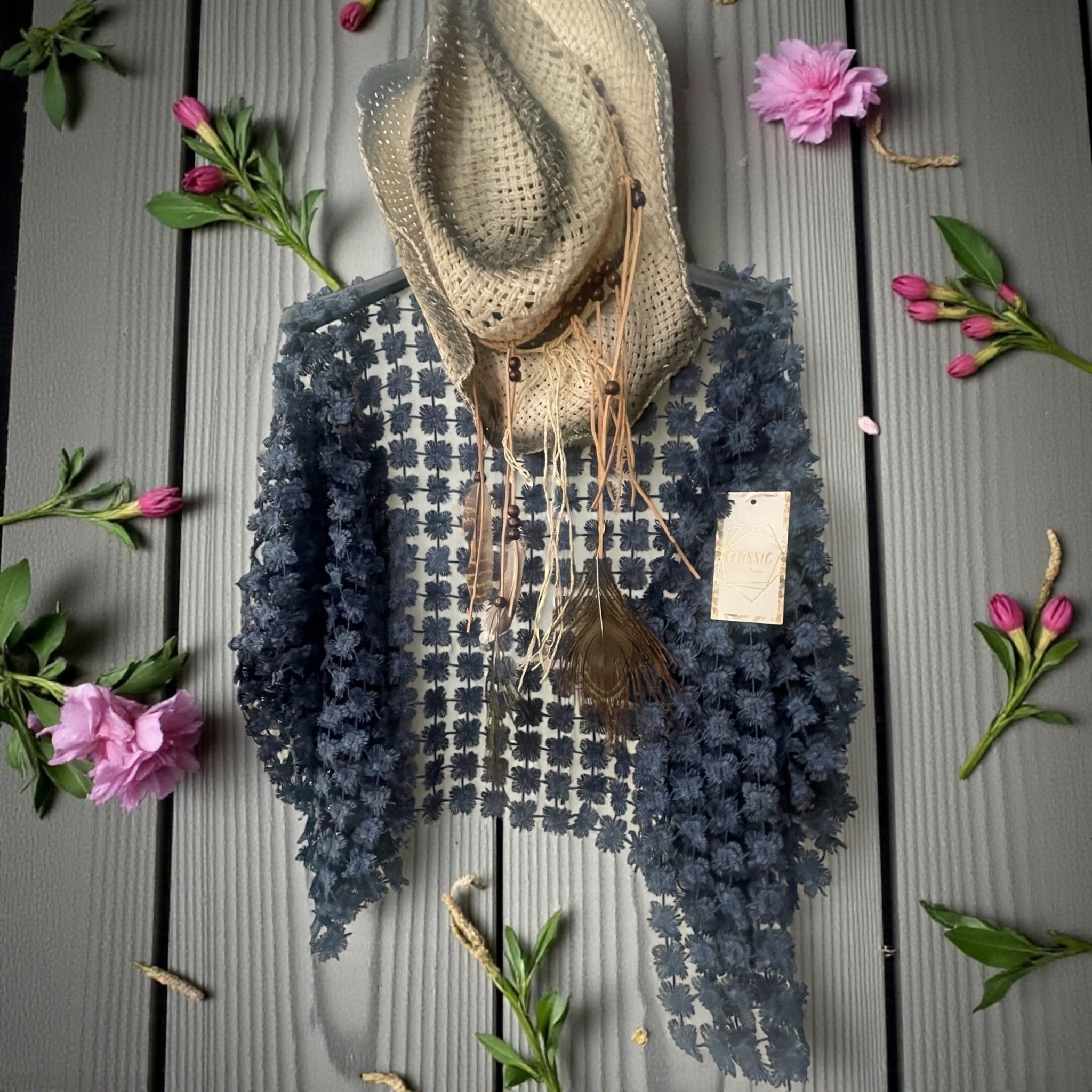 Gilet dentelle de marguerittes - L'autre mode