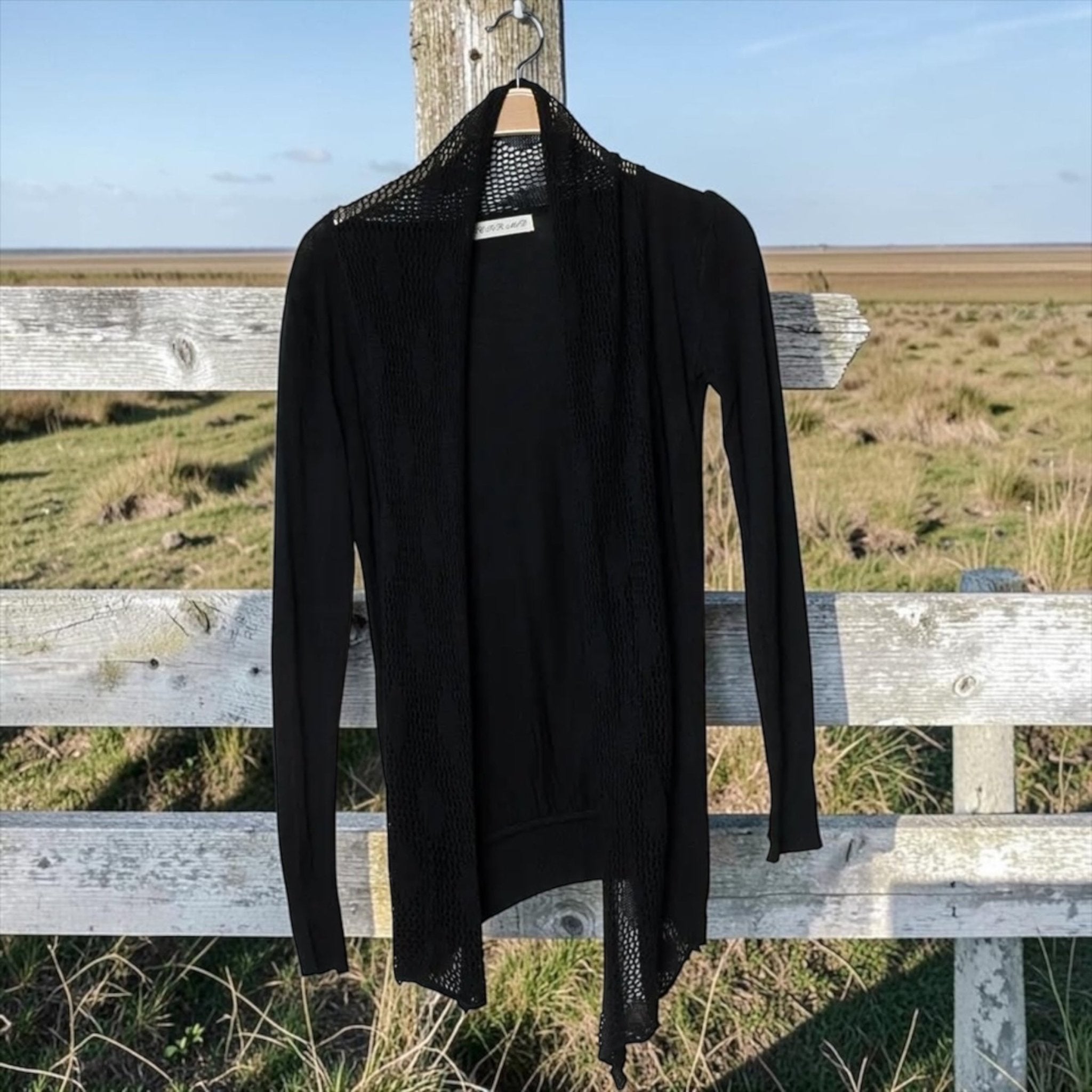 Gilet dentelle fine - L'autre mode