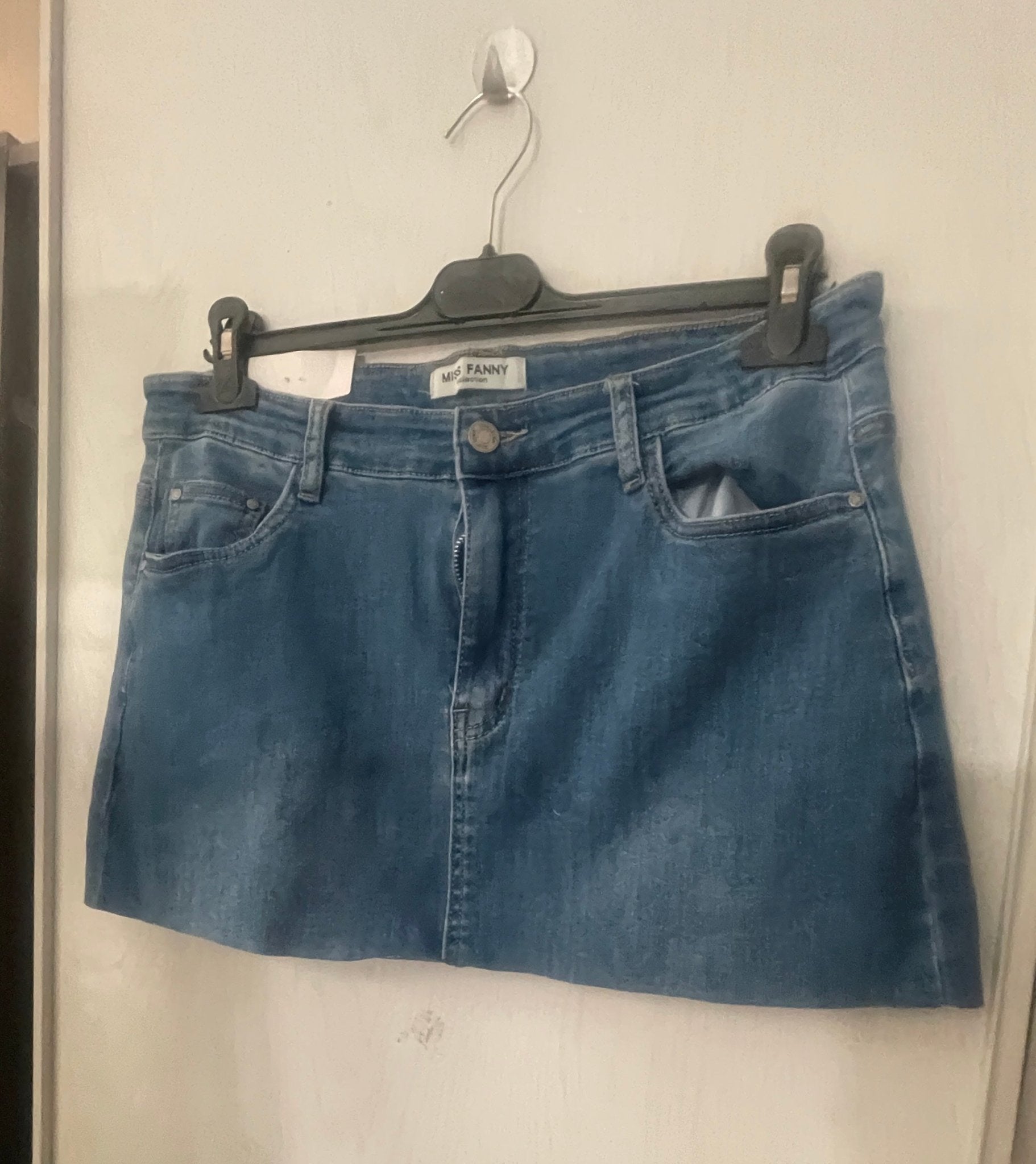 Jupe courte surjupe jeans Karostar et autres - L'autre mode