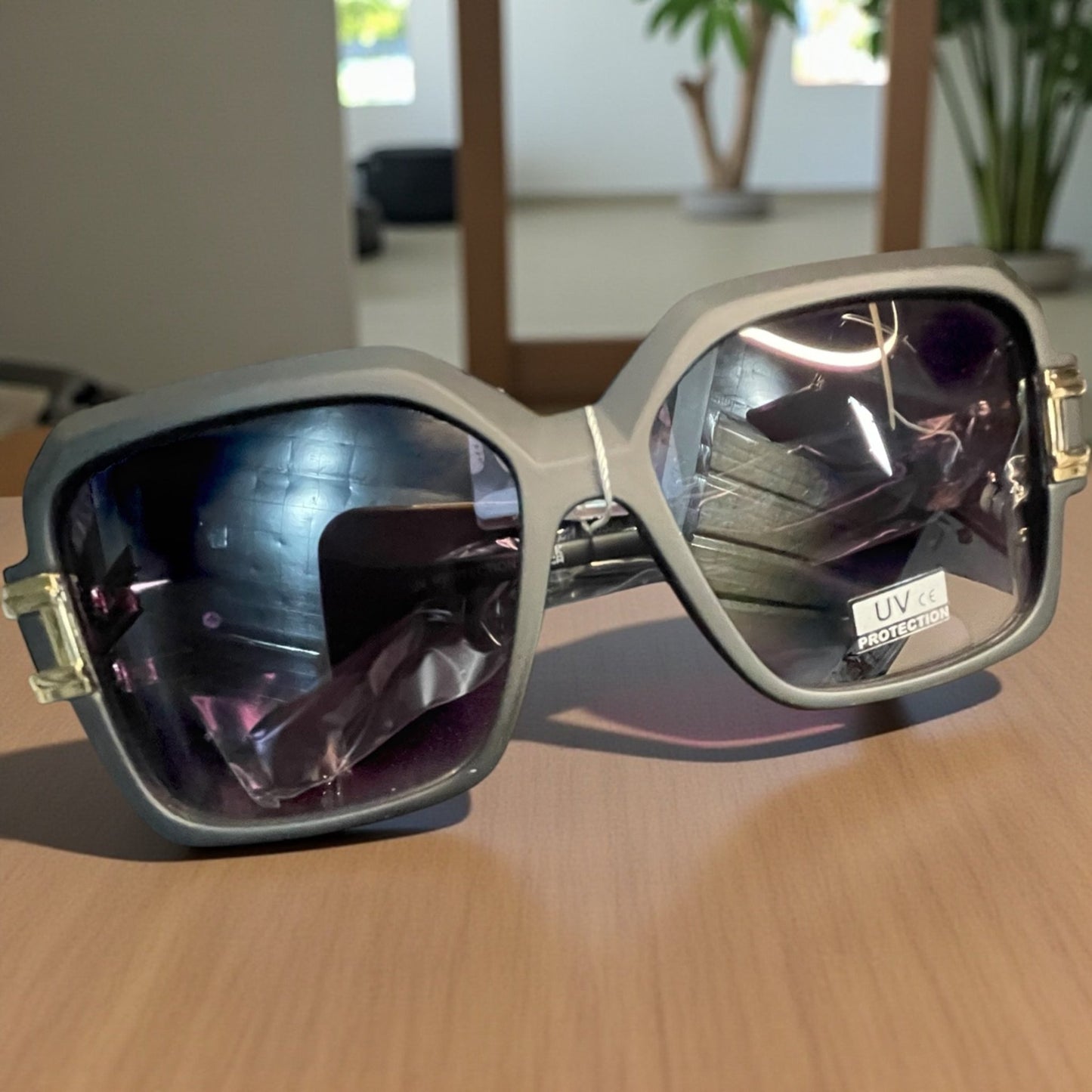 Lunettes de soleil modèle 3 - L'autre mode