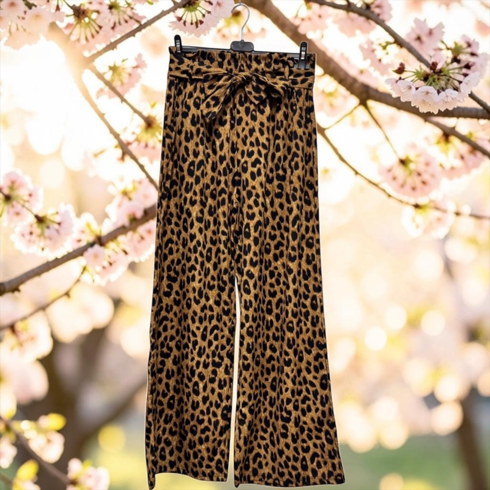 pantalon fluide avec ceinture motifs léo fins - L'autre mode