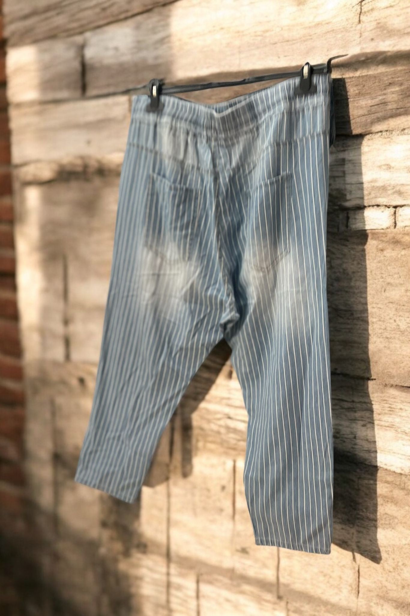 pantalon jeans lignes droites - L'autre mode
