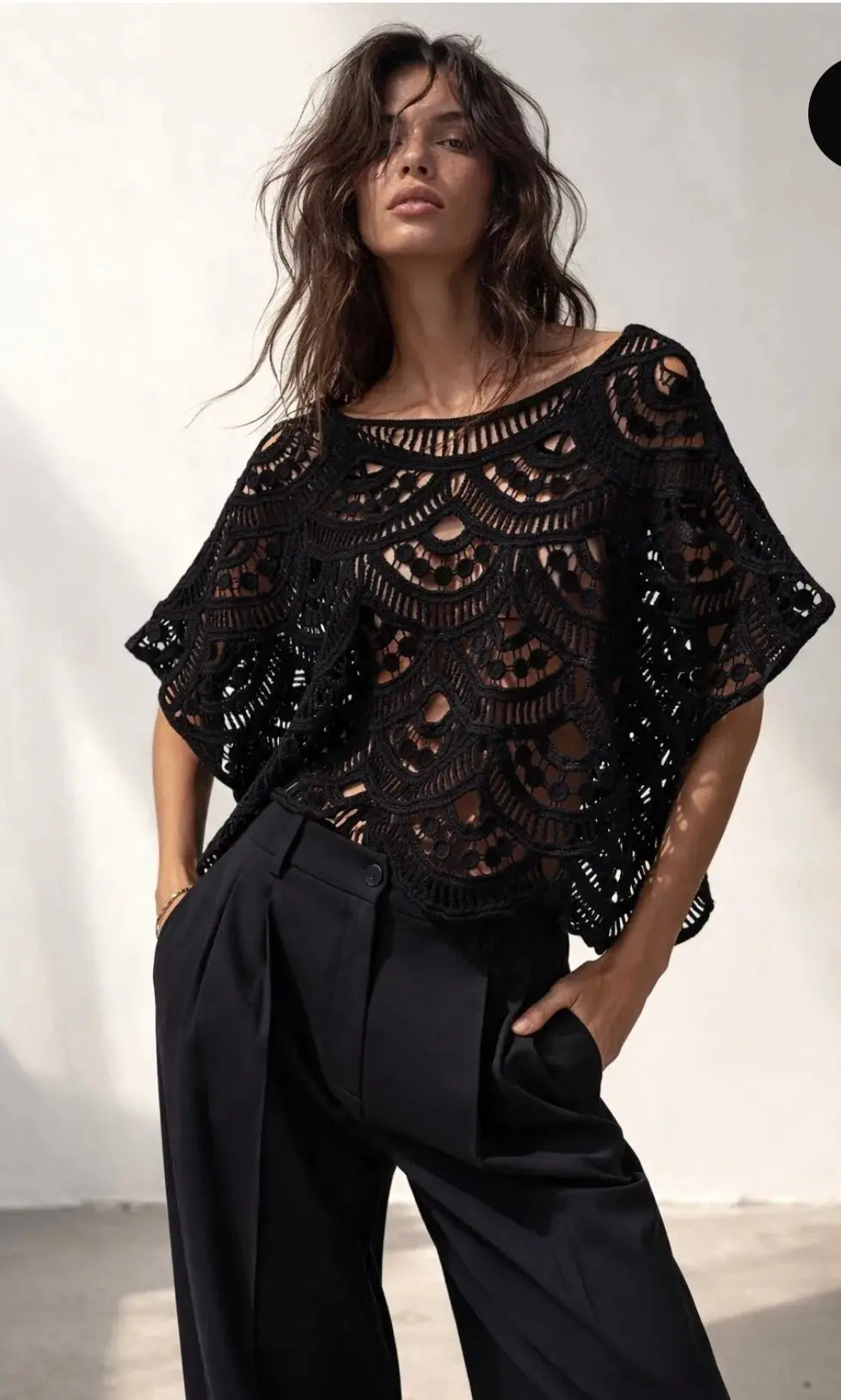 Pull crochet court arrondi - L'autre mode