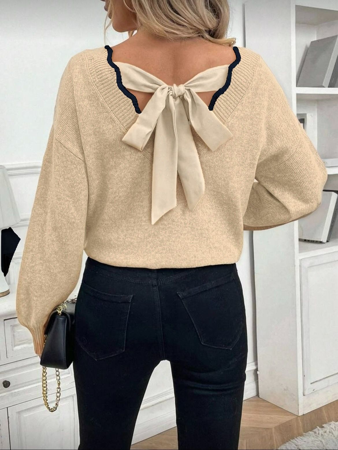 pull noué dans le dos - L'autre mode