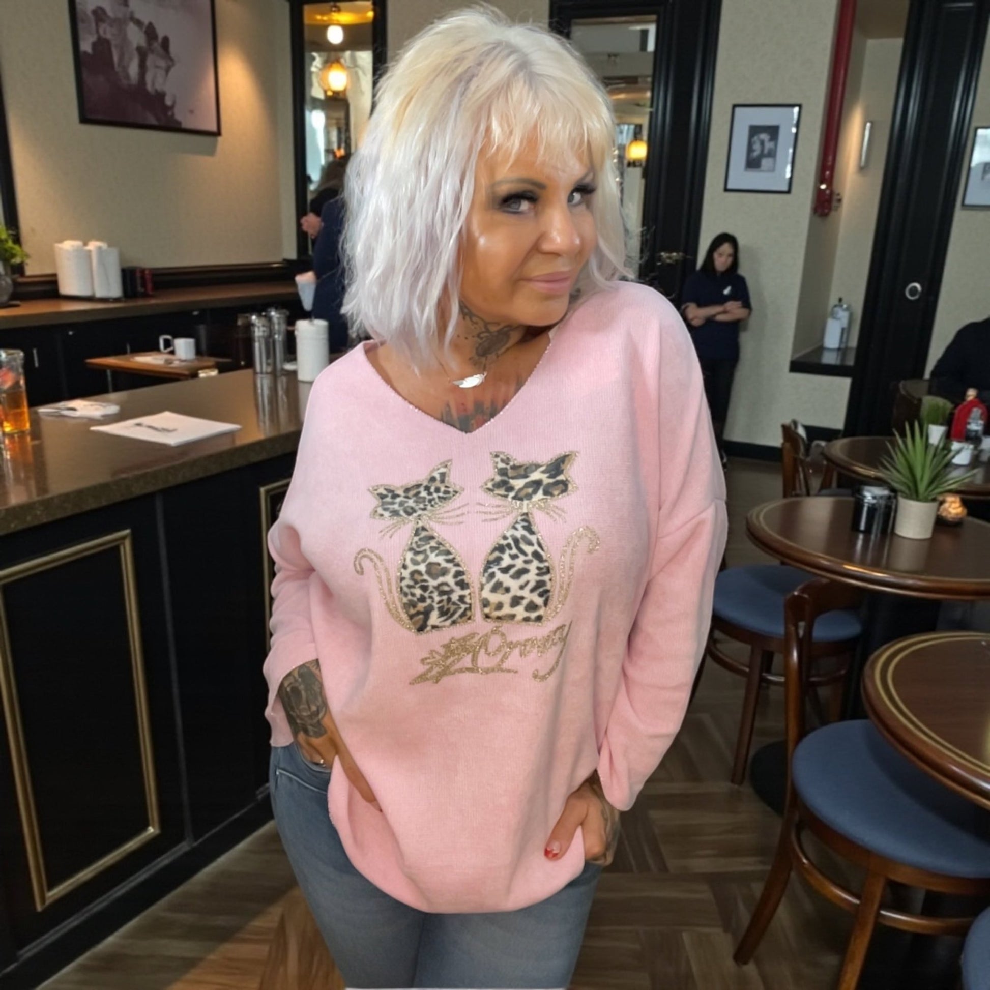 pull velours fin cats - L'autre mode