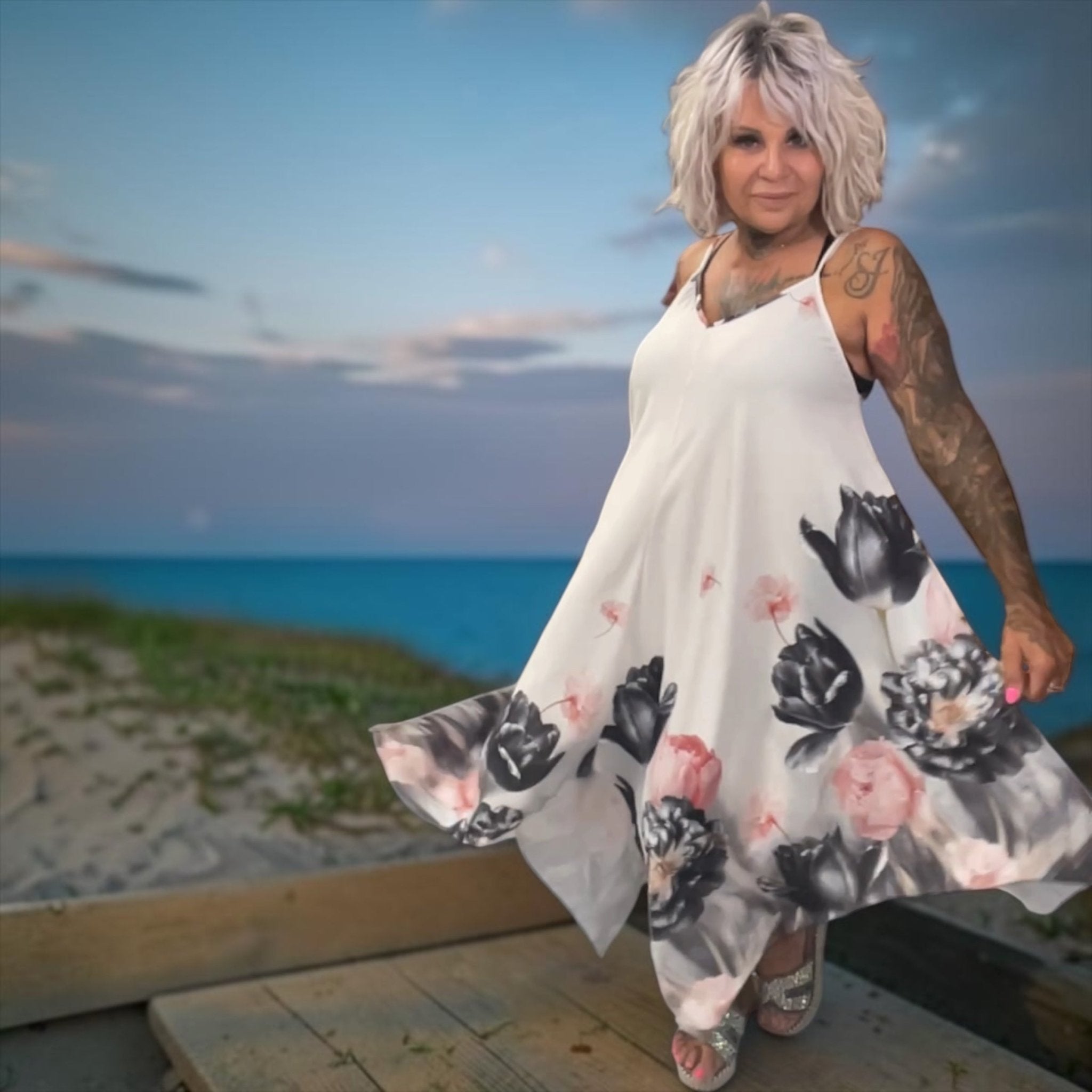 Robe fleurie fines bretelles🌼 - L'autre mode
