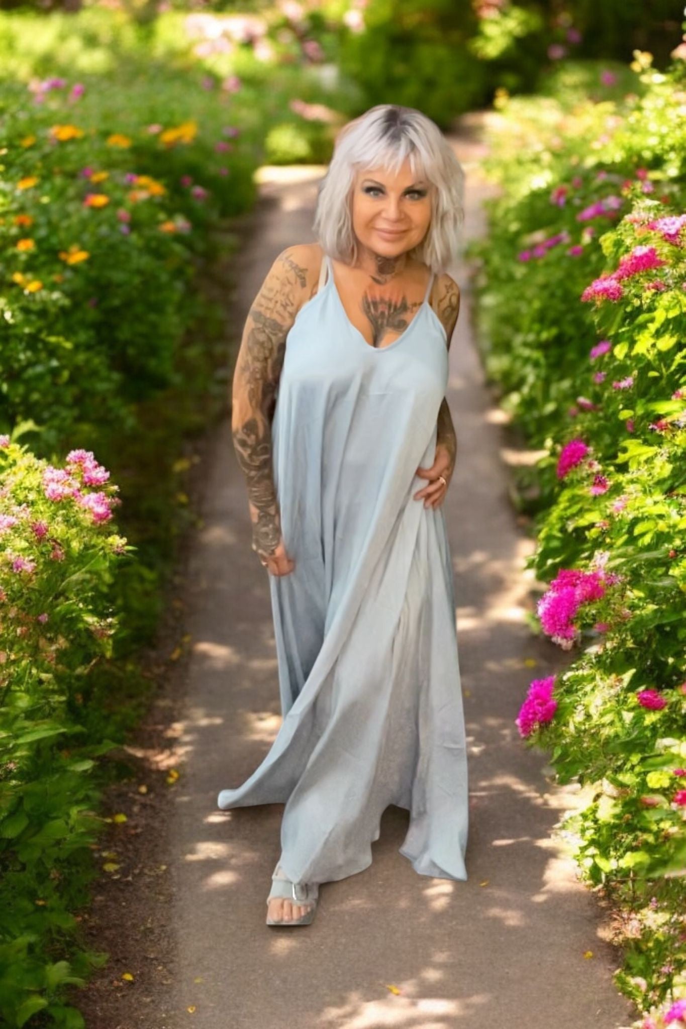 ROBE LONGUE ET FINE EN JEANS - L'autre mode