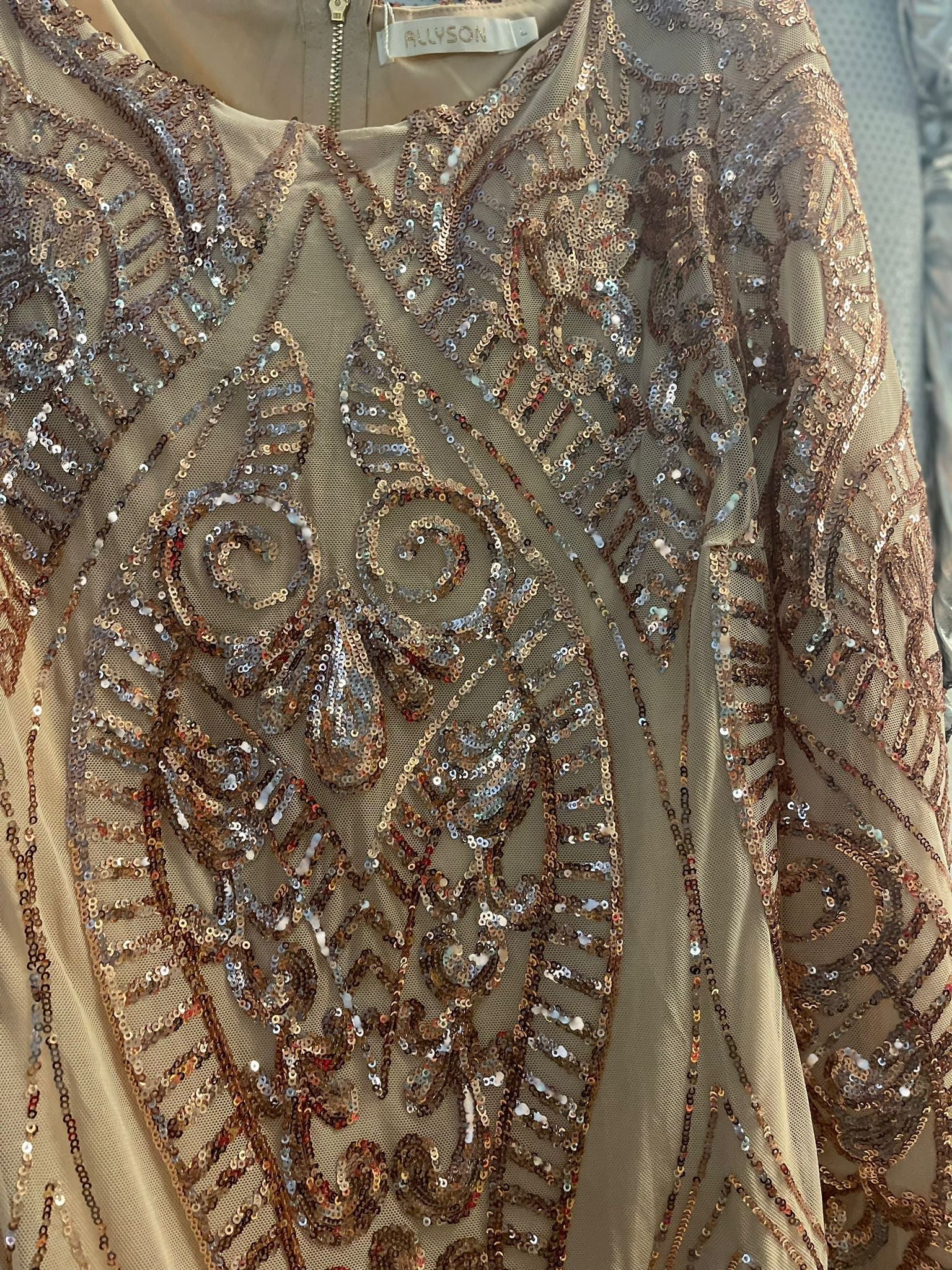 ROBE TULLE ET SEQUINS - L'autre mode