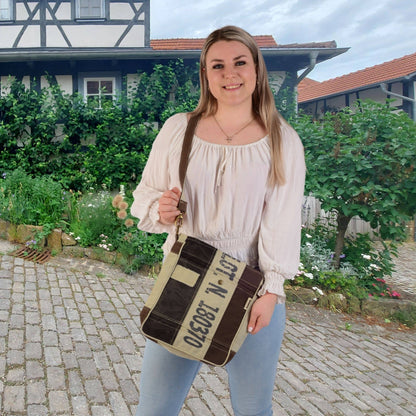 Sac à bandoulière Sunsa en toile vintage quadra - L'autre mode