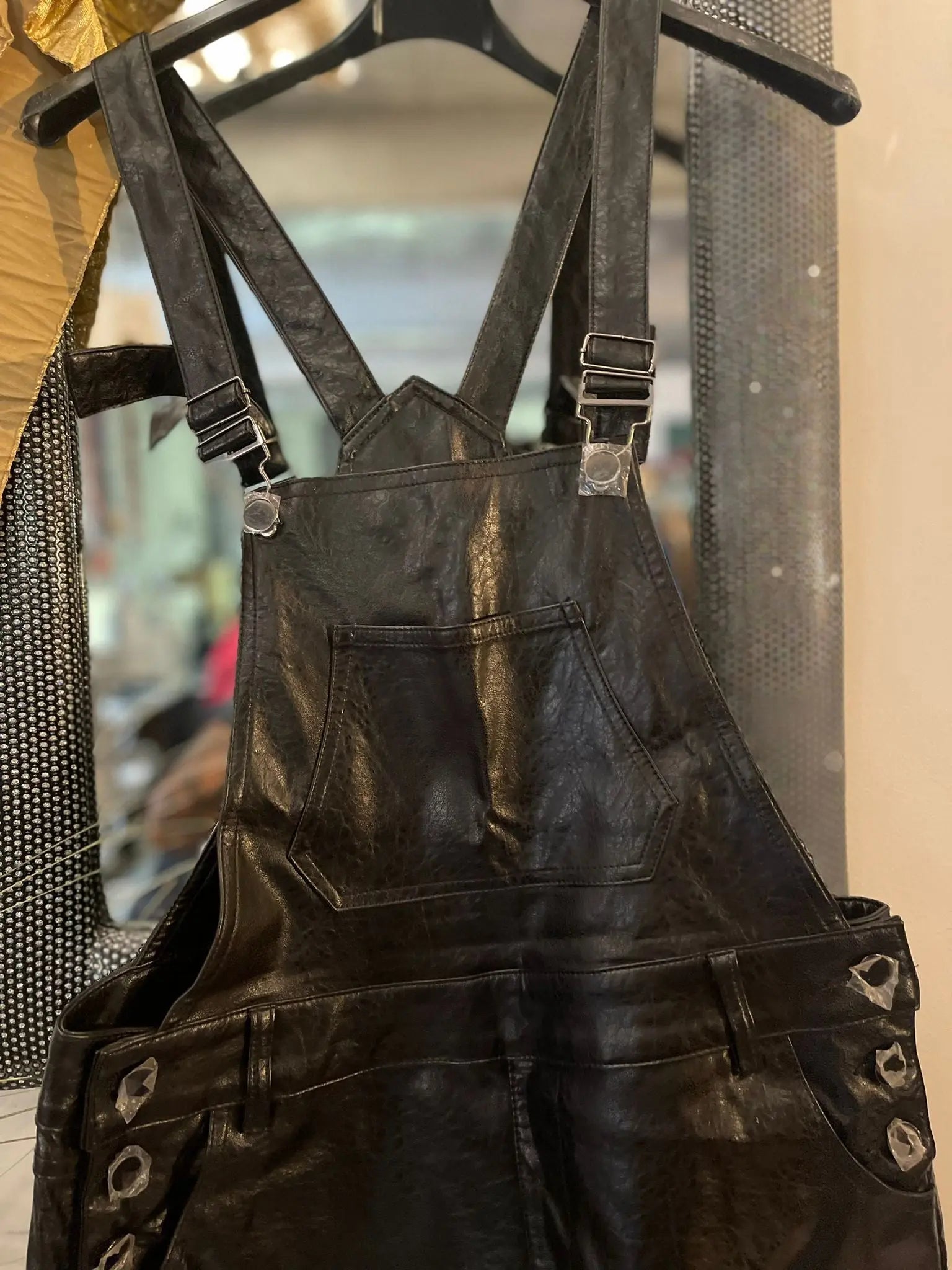 SALOPETTE SHORT SIMILI - L'autre mode