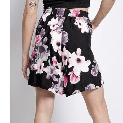 SHORT À IMPRIMÉ FLEURS - L'autre mode
