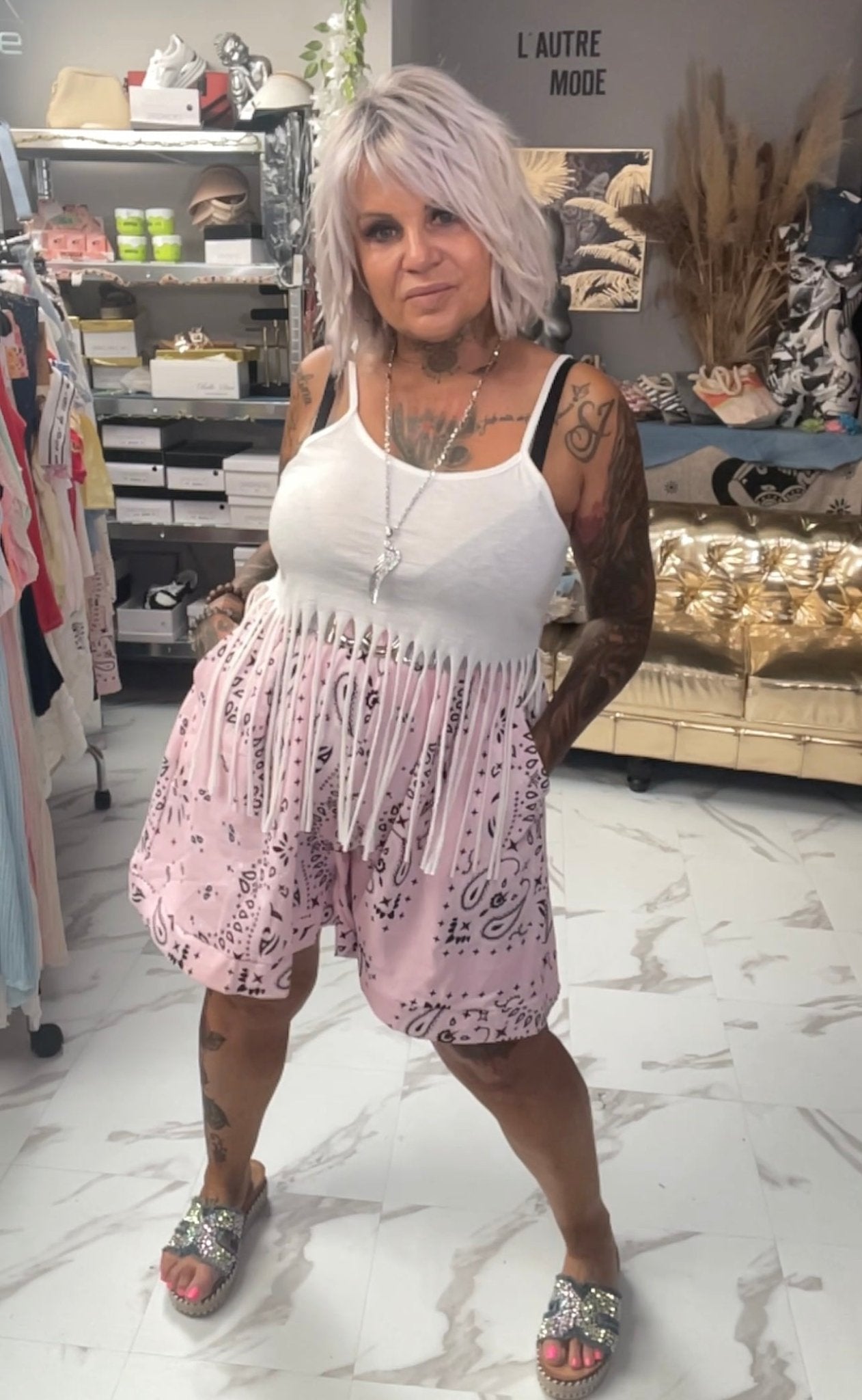 Short bandana( peut se porter en taille haute) - L'autre mode
