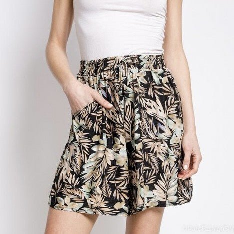 SHORT FLUIDE À IMPRIMÉ TROPICAL - L'autre mode