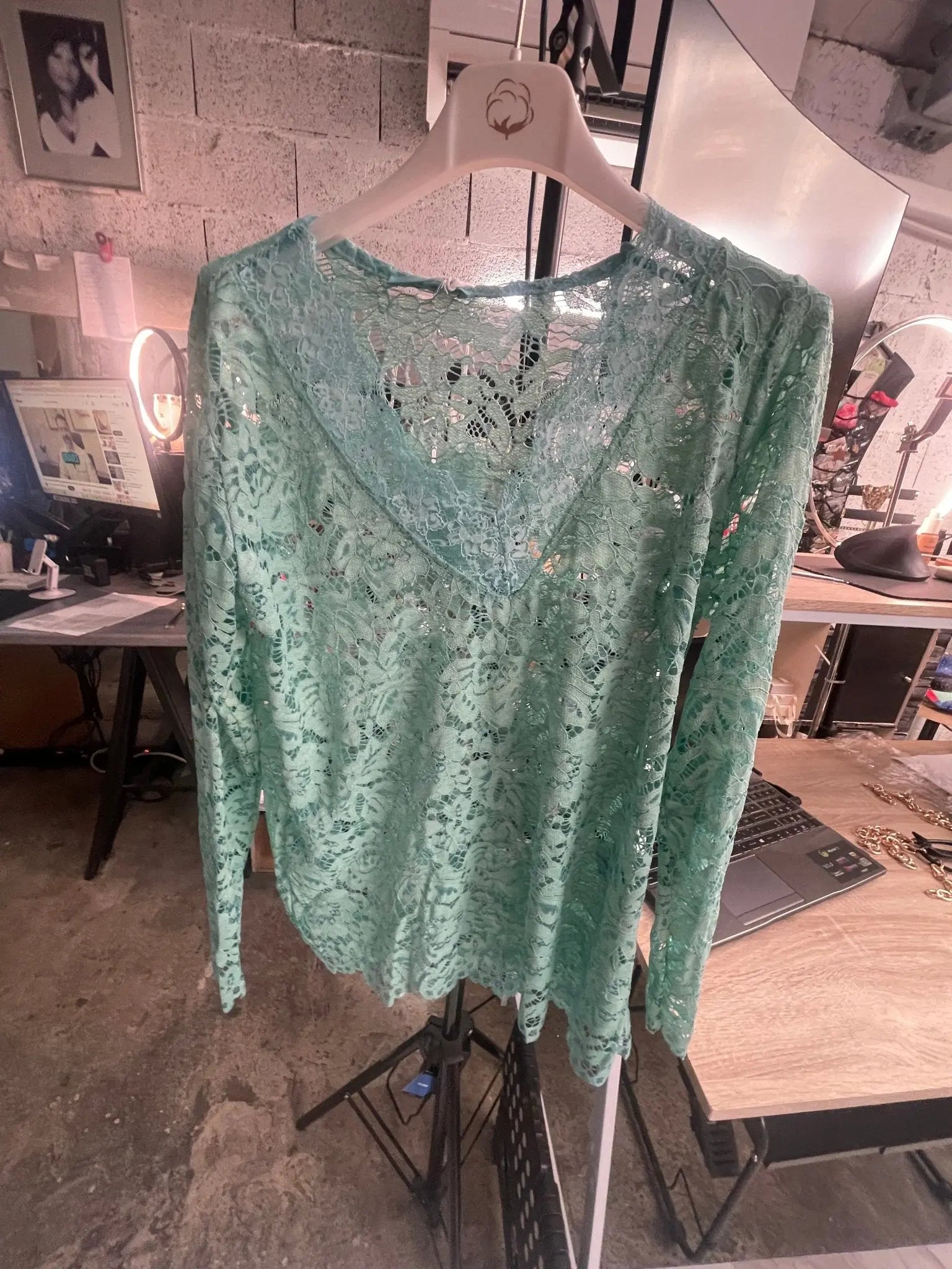 sous pull blouse dentelle - L'autre mode