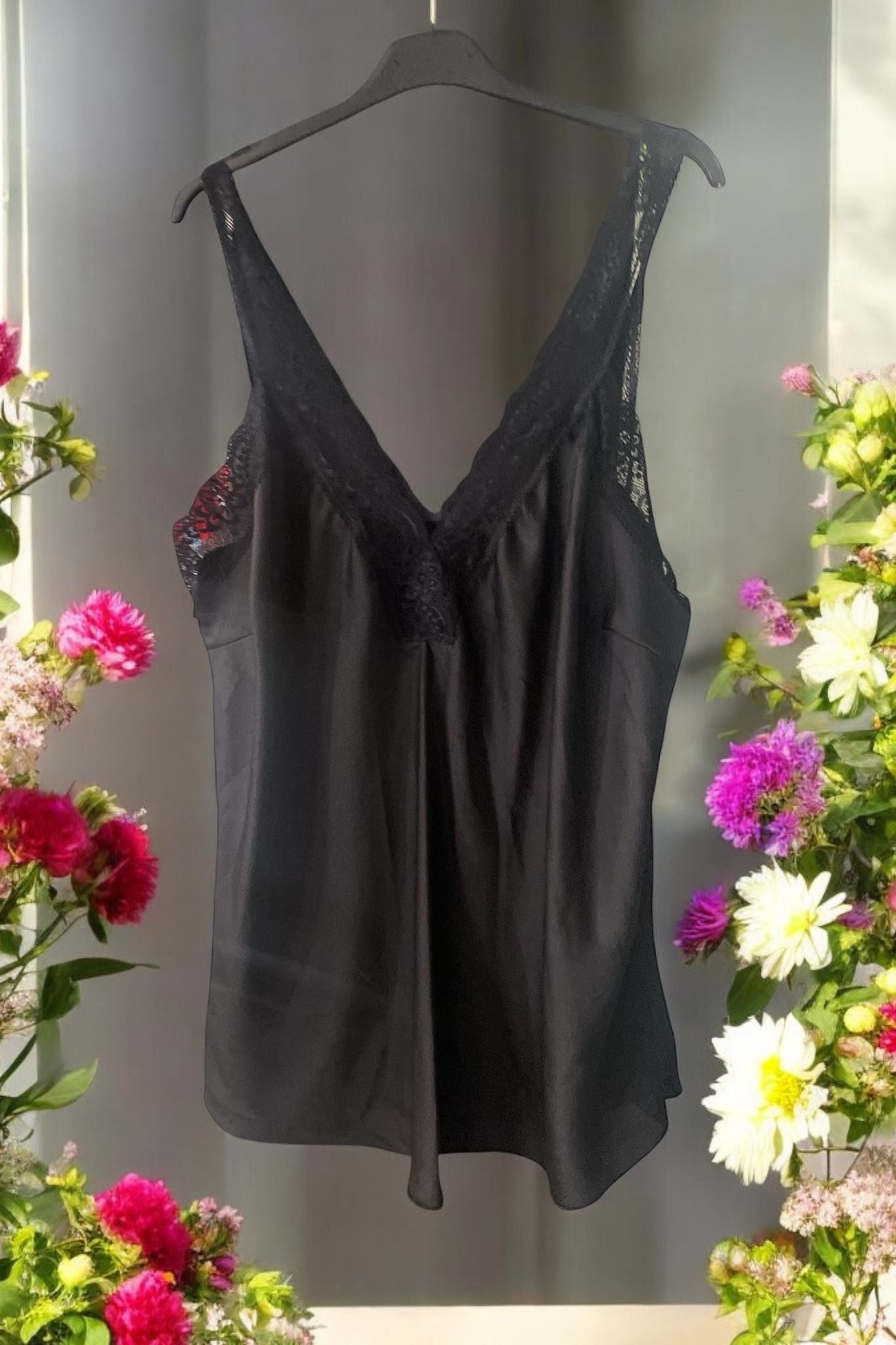 top satiné grande taille(noir réservé) - L'autre mode