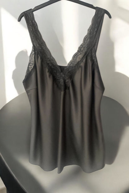 top satiné grande taille(noir réservé) - L'autre mode
