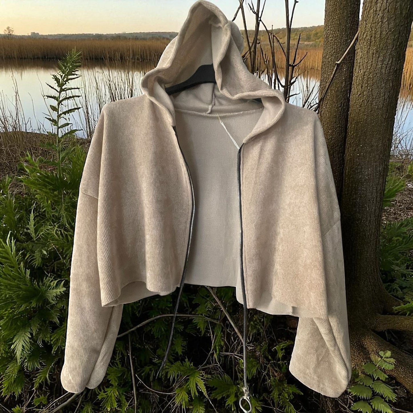 veste courte velours tirette bijou - L'autre mode