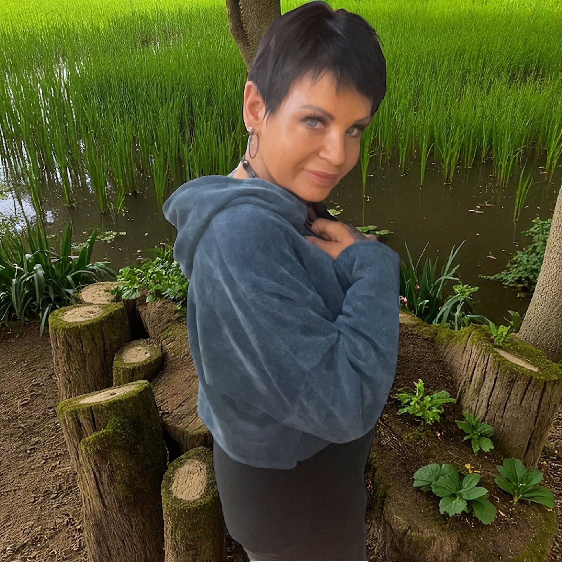 veste courte velours tirette bijou - L'autre mode