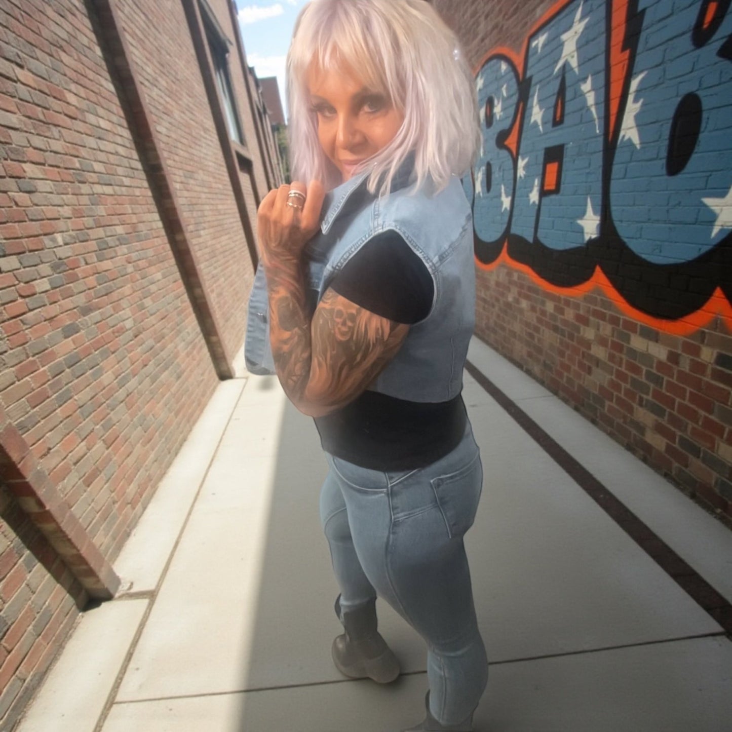 veste jeans courte sans manche - L'autre mode